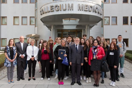 Zespół Szkół Ogólnokształcących nr 1 w Chełmnie. Kliknij, aby powiększyć zdjęcie.